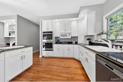 13020 Pingry Place, Saint Louis, MO 63131 - Photo 18