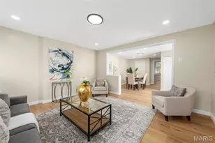 3736 Oregon Ave, Saint Louis, MO 63118 - Photo 6