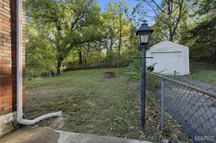 7422 Leadale Dr, Saint Louis, MO 63121 - Photo 26