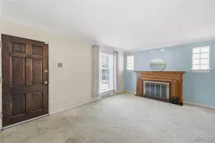 7422 Leadale Dr, Saint Louis, MO 63121 - Photo 4