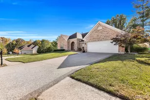 919 Locksley Manor Dr, Lake Saint Louis, MO 63367 - Photo 60