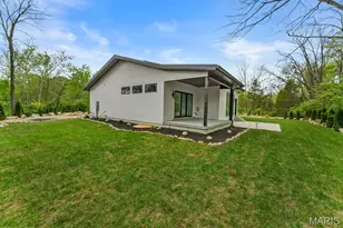 4513 Du Bourg Ln, Saint Louis, MO 63128 - Photo 42