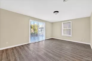 8022 Joel Ave, Saint Louis, MO 63123 - Photo 6