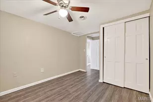 8022 Joel Ave, Saint Louis, MO 63123 - Photo 12