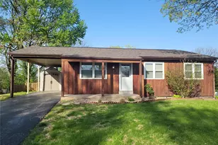 1733 Leaf Crest Dr, Hazelwood, MO 63042 - Photo 14