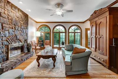 1075 Eureka Road, Eureka, MO 63025 - Photo 8