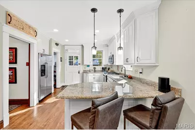 7498 Teasdale Avenue, University City, MO 63130 - Photo 12