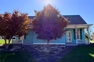 400 E Main St, Perry, MO 63462 - Photo 2