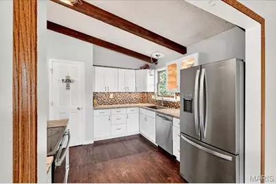 2222 Golf View Drive, Wentzville, MO 63385 - Photo 14