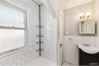 5203 Dewey Avenue, Saint Louis, MO 63116 - Photo 16