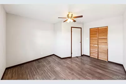 5203 Dewey Avenue, Saint Louis, MO 63116 - Photo 14