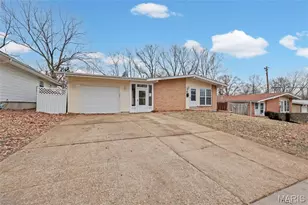 1105 Saint Anthony, Florissant, MO 63033 - Photo 2