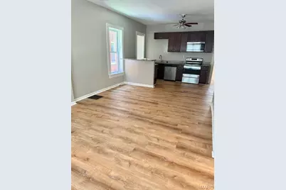 3008 Henrietta Street, Saint Louis, MO 63104 - Photo 2