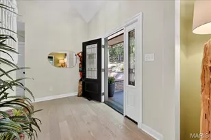 2239 Samuel Stuart Ct, Clarkson Valley, MO 63005 - Photo 4