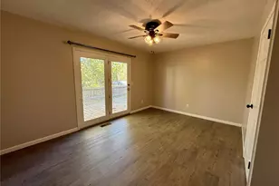 1927 Owens Ave, Hannibal, MO 63401 - Photo 12