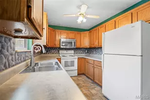 2819 Katella Ln, Branson, MO 65616 - Photo 12