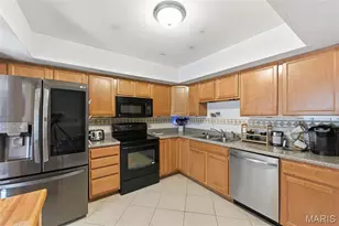 5788 Westphalia Ln, Oakville, MO 63129 - Photo 4