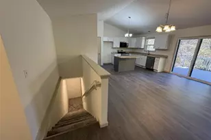 25156 Woodridge Dr, Warrenton, MO 63383 - Photo 6