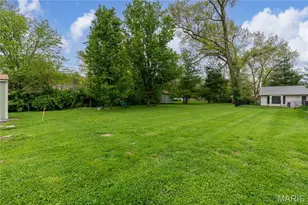 31 S Tealwood Dr, Saint Louis, MO 63141 - Photo 36