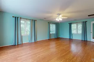 31 S Tealwood Dr, Saint Louis, MO 63141 - Photo 22