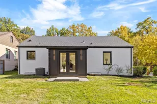 1529 Moore Pl, University City, MO 63130 - Photo 36