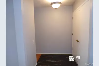 4348 Vandals Drive, Florissant, MO 63033 - Photo 4