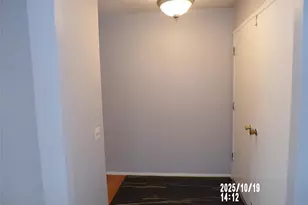 4348 Vandals Dr, Florissant, MO 63033 - Photo 4