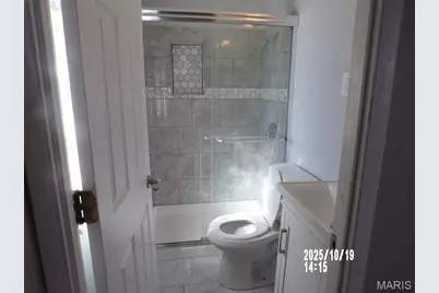 4348 Vandals Drive, Florissant, MO 63033 - Photo 18