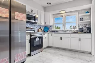 1141 St Cyr Rd, Saint Louis, MO 63137 - Photo 8