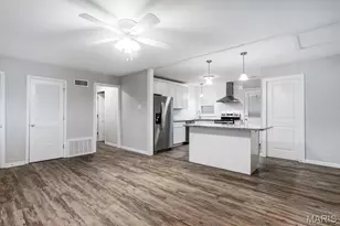 108 Hillsdale Dr, Ballwin, MO 63011 - Photo 8