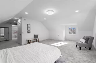 6409 Sutherland Ave, Saint Louis, MO 63109 - Photo 18