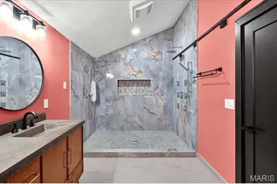 1034 S Kingshighway Boulevard, Saint Louis, MO 63110 - Photo 36