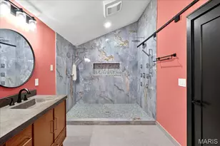 1034 S Kings Highway Blvd, Saint Louis, MO 63110 - Photo 36