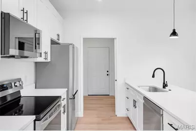 453 Rosedale Terrace, Ballwin, MO 63021 - Photo 10