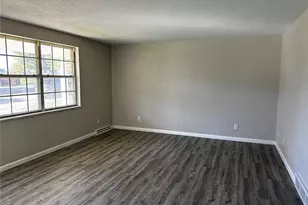 1506 Jefferson Ave, Cape Girardeau, MO 63703 - Photo 2