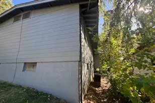 10201 Doane Dr, Saint Louis, MO 63136 - Photo 14