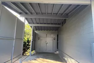 10201 Doane Dr, Saint Louis, MO 63136 - Photo 12