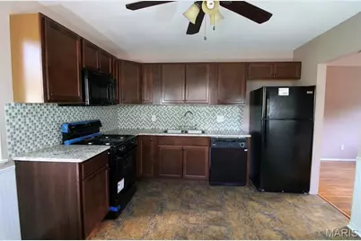 1150 Clark Street, Florissant, MO 63031 - Photo 2