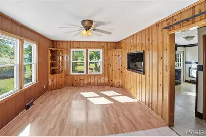 412 W Northview Avenue, Wentzville, MO 63385 - Photo 6