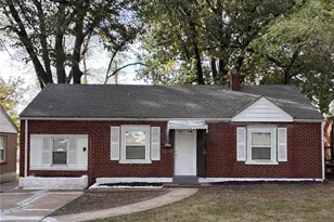 6637 Torlina Dr, Berkeley, MO 63134 - Photo 1