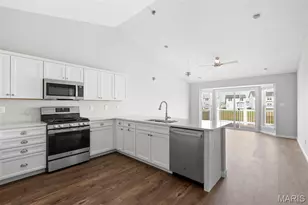 2 Carolina At Grove At Grantâ€™s Trail Meadows, Saint Louis, MO 63123 - Photo 8