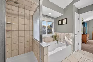 1452 Cedar Bluff Dr, Ballwin, MO 63021 - Photo 20