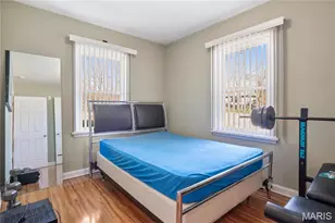 9910 Parkway Dr, Saint Louis, MO 63137 - Photo 14