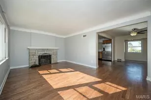 2 Willow Ct, Florissant, MO 63031 - Photo 4