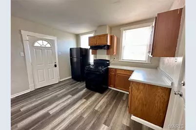 212 Espenschied Street, Saint Louis, MO 63111 - Photo 8