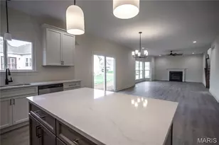 711 Mosely Ct, Fenton, MO 63026 - Photo 6