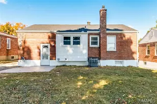 246 Emerling Dr, Saint Louis, MO 63121 - Photo 4