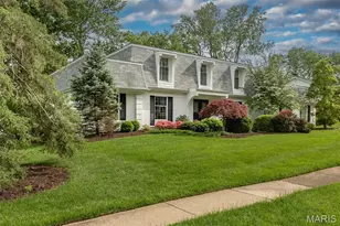 15166 Chamisal Dr, Chesterfield, MO 63017 - Photo 2