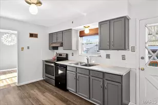 4348 Schmittwoods Ct, Saint Louis, MO 63123 - Photo 14