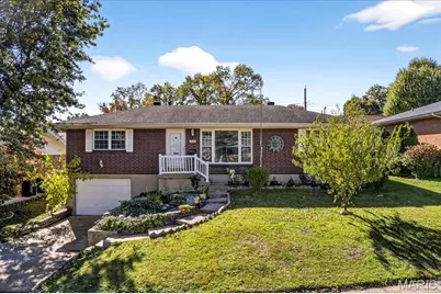 4348 Schmittwoods Court, Saint Louis, MO 63123 - Photo 1